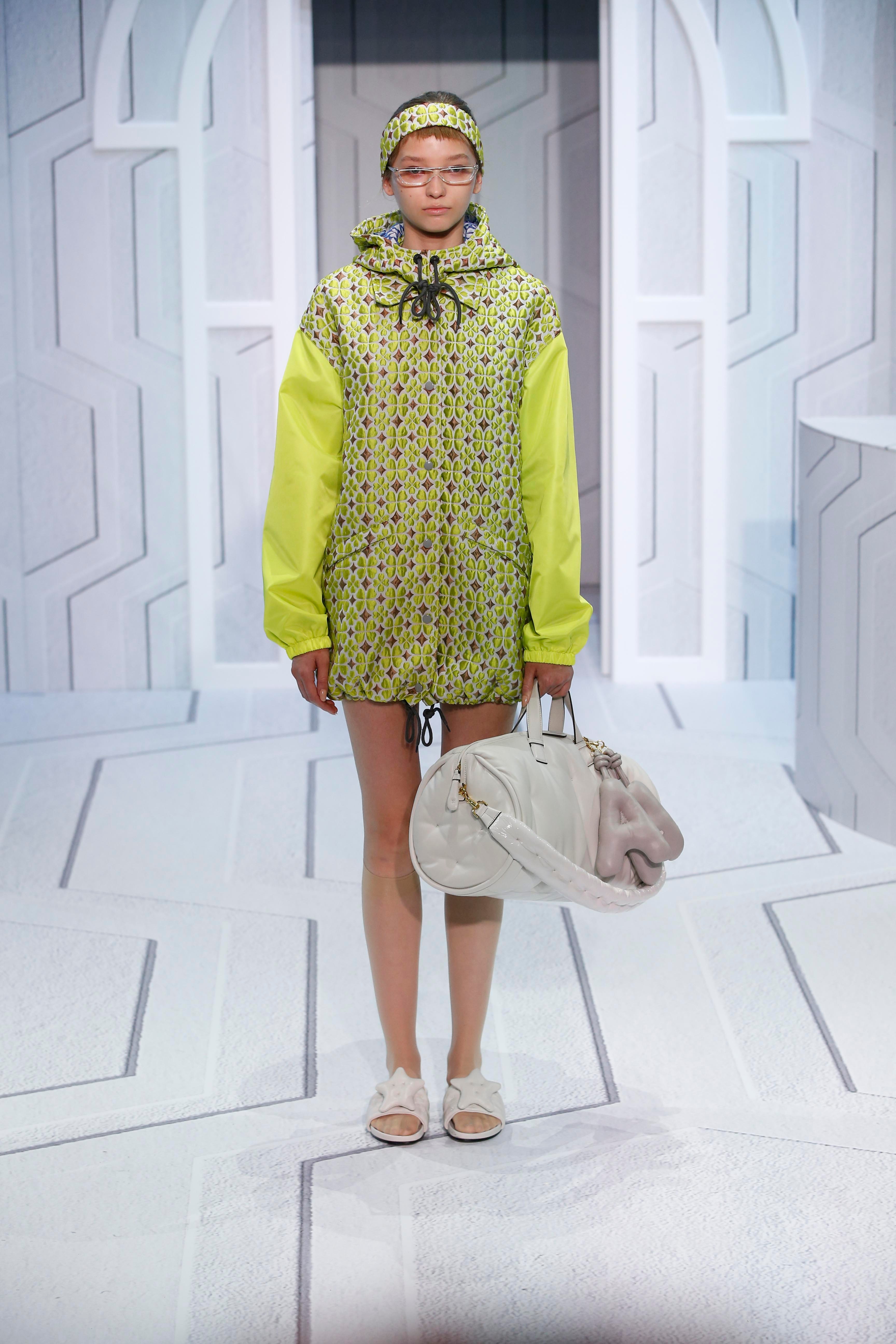 London Fashion Week Primavera/Estate 2018 Anya Hindmarch